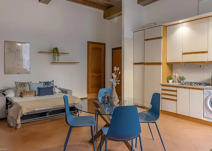 Central Cozy דירה *